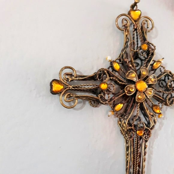 ARTISAN METALLIC WALL CROSS NEW! - Picture 3 of 4